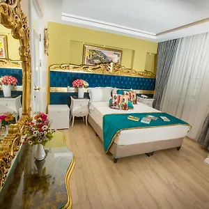 Atlantis Royal Otel